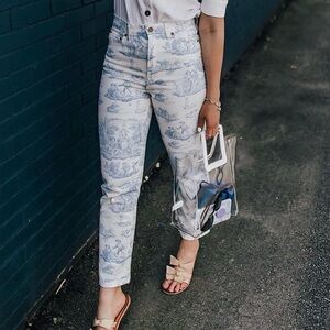 Urban Outfitters x Laura Ashley Toile High-Waisted Jeans Cherub Blue & White 28